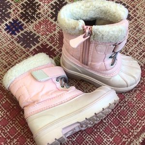 Cat & Jack Toddler snow boots 5